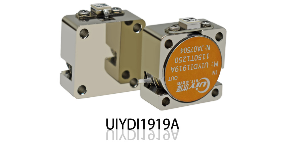 difference between optical isolator and circulator